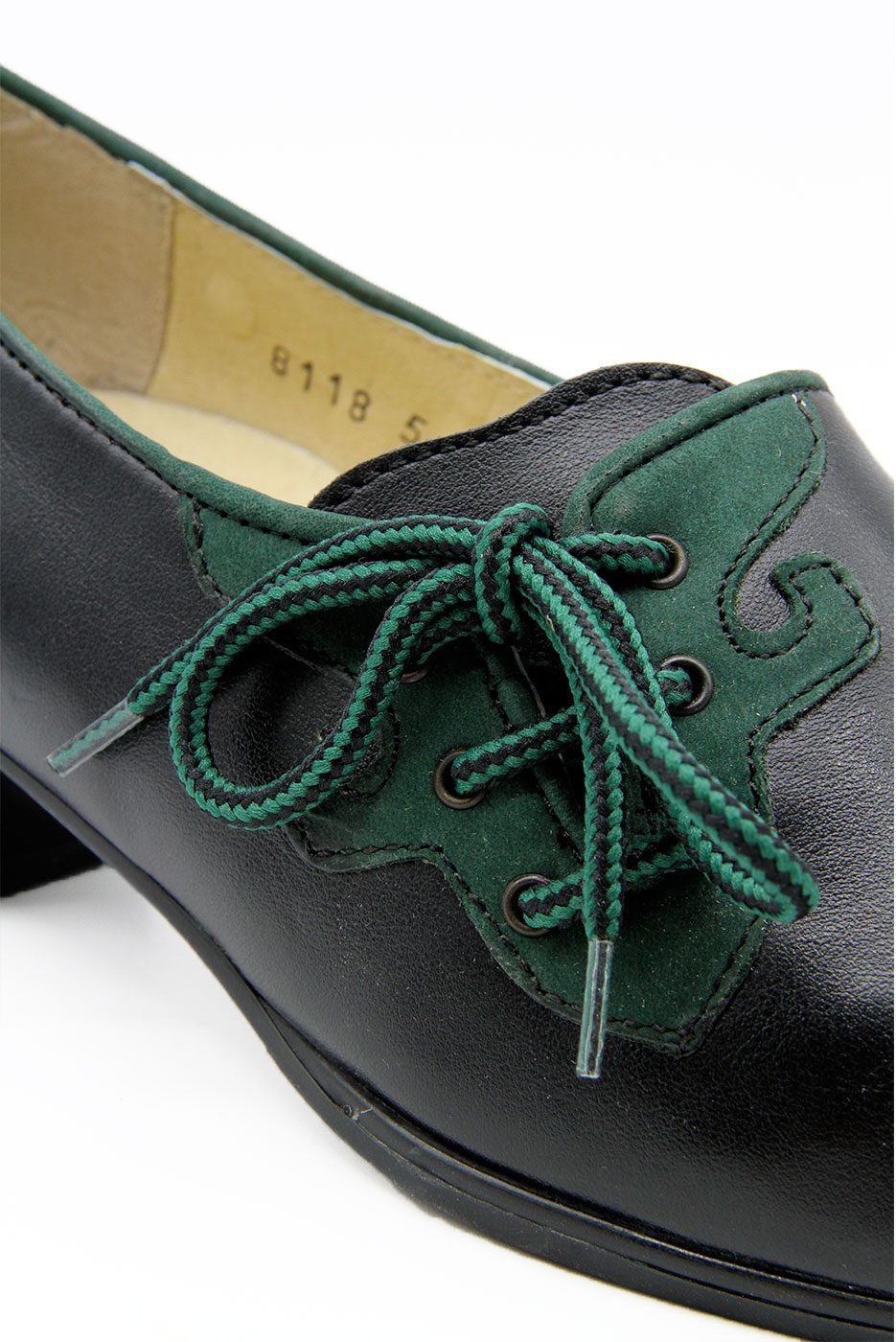 Alternative view of Schuhtrachtler Pumps 1870 in schwarz