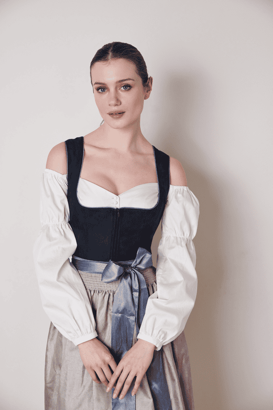 Alternative view of Dirndl Thesea (70cm)