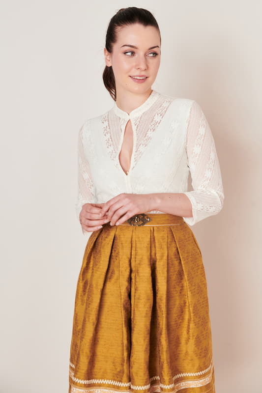 Alternative view of Body Danae