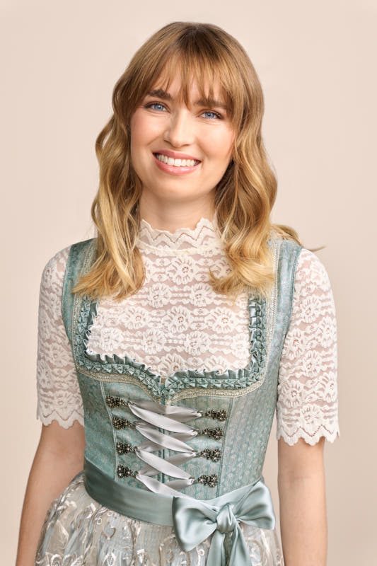 Alternative view of Dirndl Lilinoe (60cm)