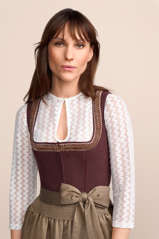 Alternative view of Dirndl Janey (70cm)