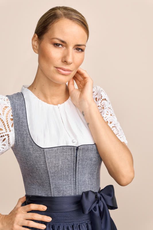 Alternative view of Dirndl Torina (70cm)