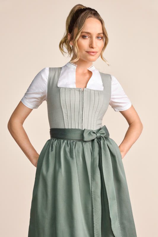 Alternative view of Dirndl Margit (70cm)