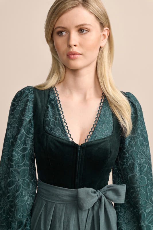 Alternative view of Dirndl Valera (70cm)