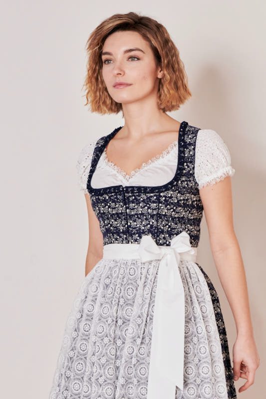 Alternative view of Dirndl Minna (50cm)
