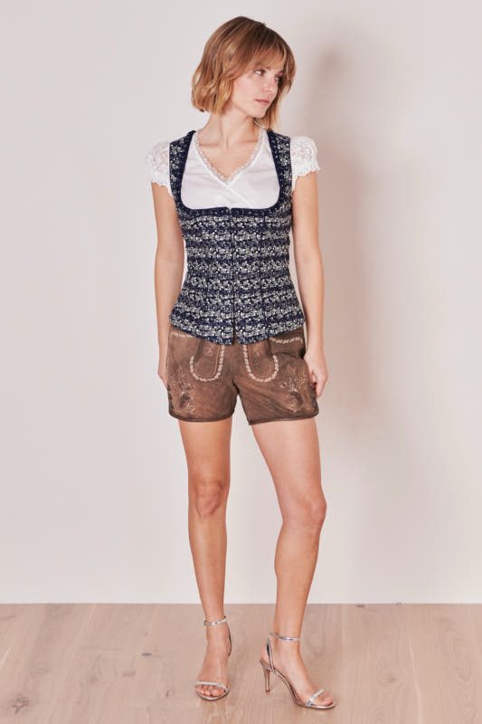 Alternative view of Trachtenmieder Minna