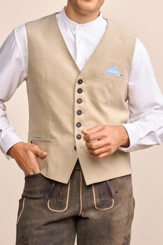 Alternative view of Trachtenweste Baki