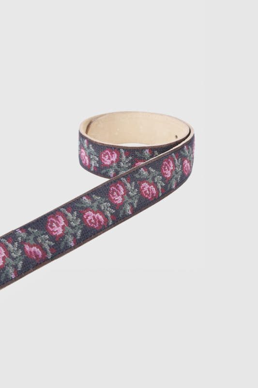 Alternative view of Trachtengürtel Oliver