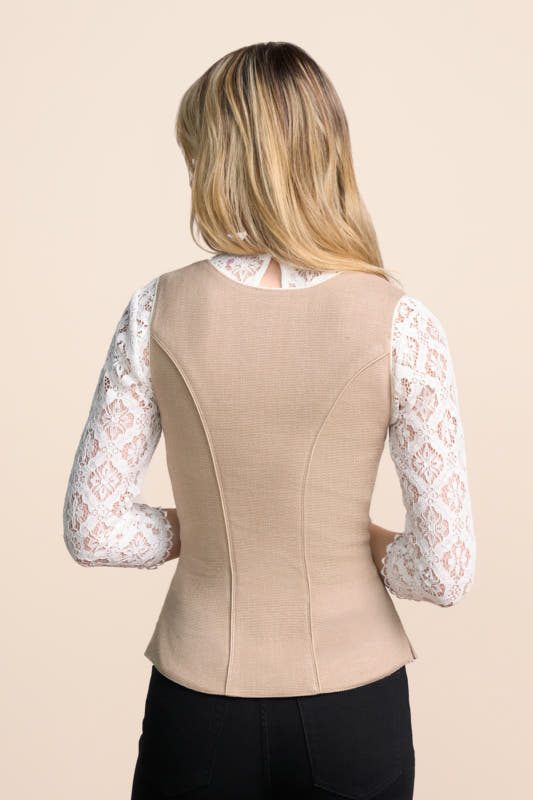 Alternative view of Trachtenmieder Elysara