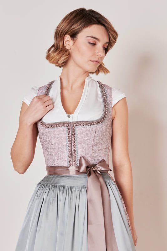 Alternative view of Dirndl Varija (70cm)