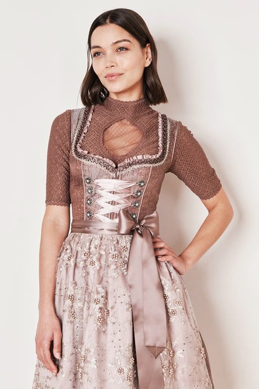 Alternative view of Dirndl Delina (50cm)