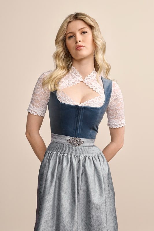 Alternative view of Dirndl Aurela (60cm)