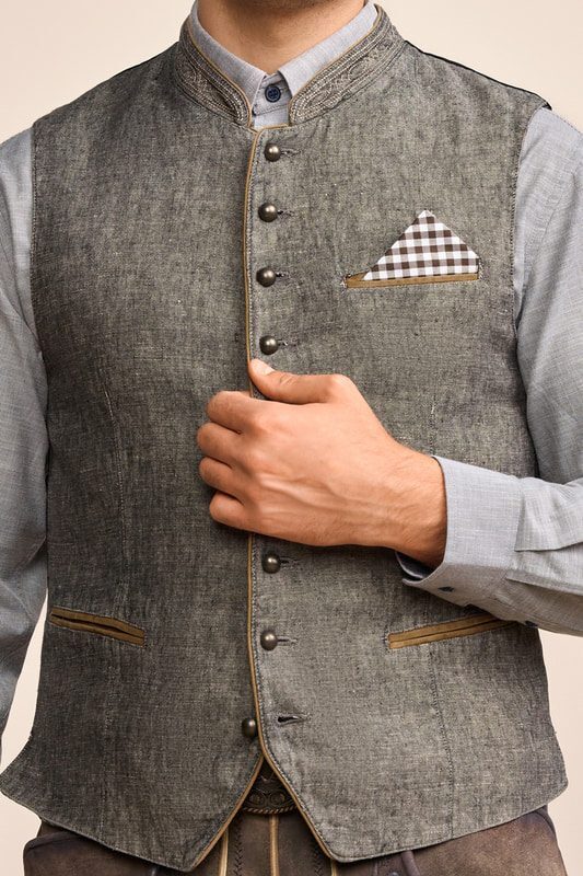 Alternative view of Weste Platzhirsch