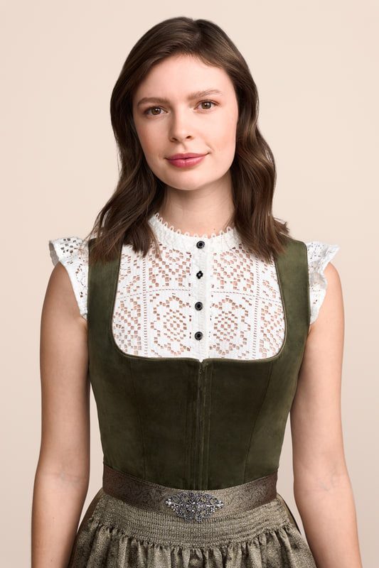 Alternative view of Dirndl Aurela (70cm)