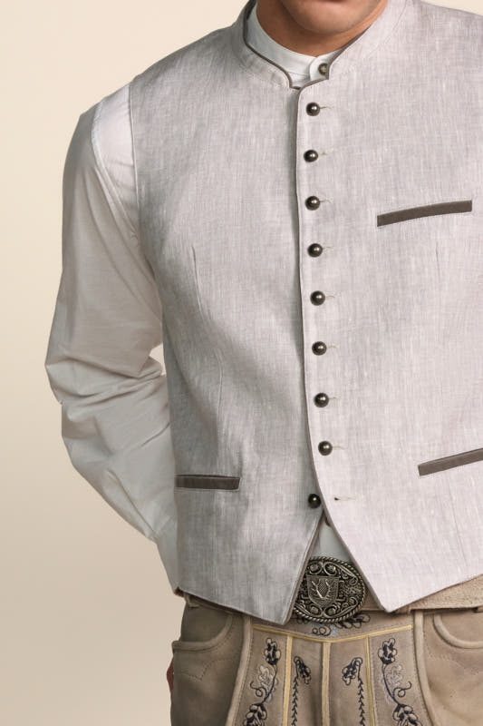 Alternative view of Trachtenweste Orlian