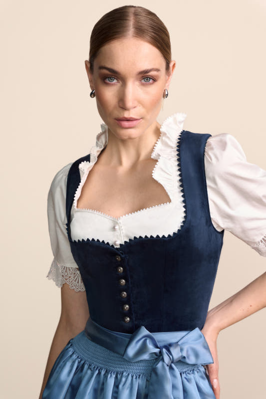 Alternative view of Dirndl Mely (80cm)