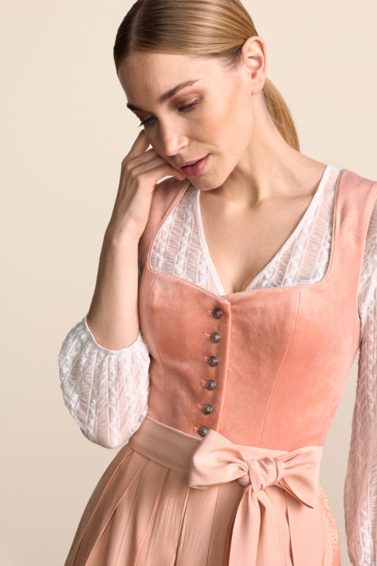 Alternative view of Dirndl Aliona (60cm)