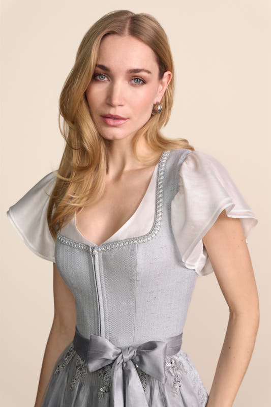 Alternative view of Dirndl Joren (70cm)