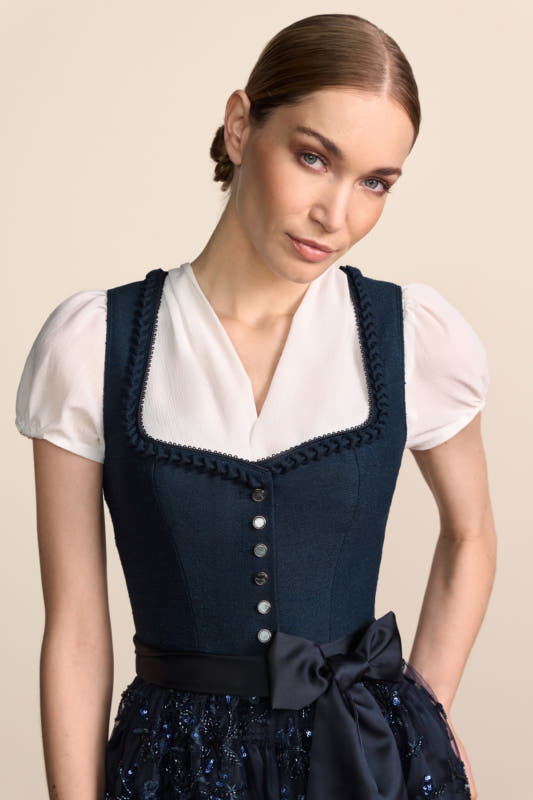 Alternative view of Dirndl Fayana (60cm)