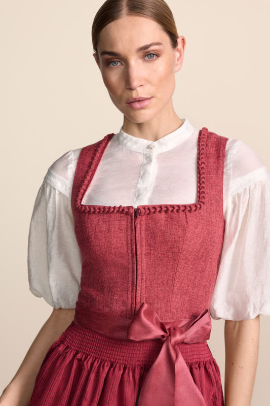 Alternative view of Dirndl Graciela (70cm)