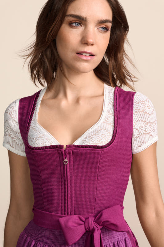 Alternative view of Dirndl Emmelina (60cm)