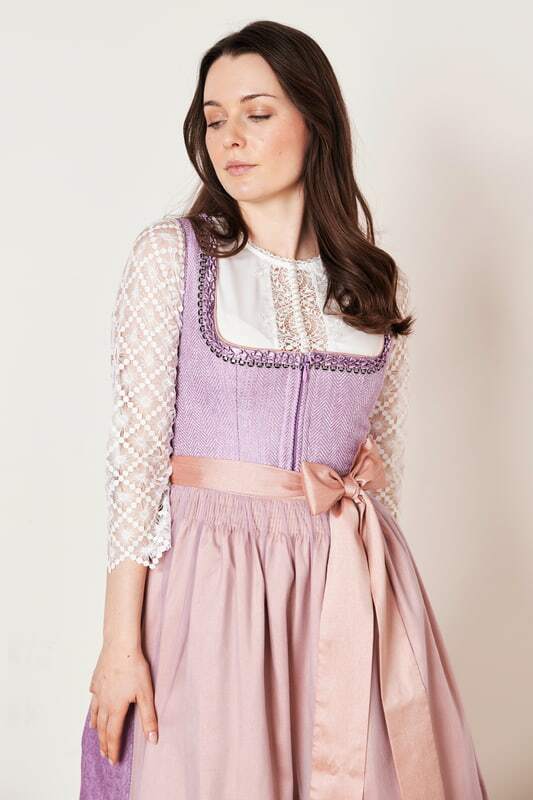 Alternative view of Dirndl Amaya (60cm)