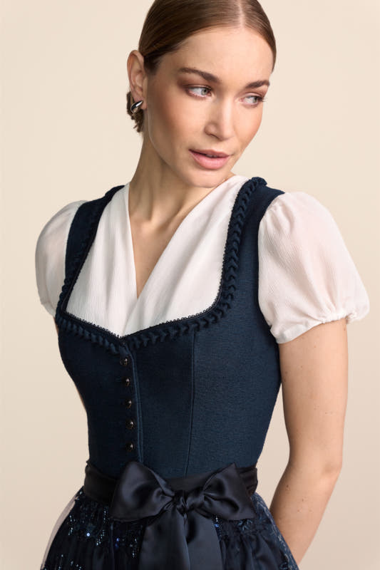 Alternative view of Dirndl Fayana (70cm)