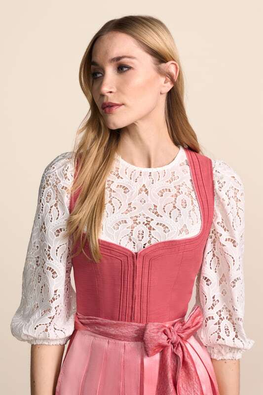 Alternative view of Dirndl Fiorina (60cm)