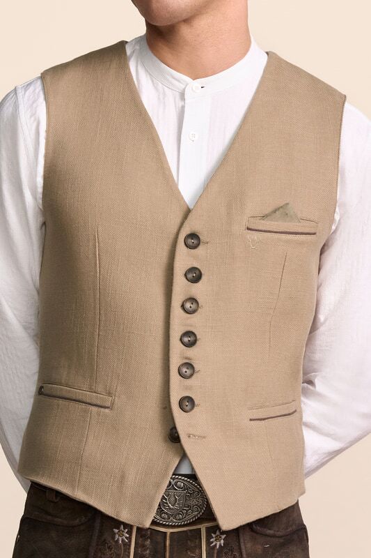 Alternative view of Trachtenweste Melino